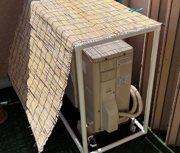 パイプとジョイントで作るぴったりサイズのエアコン室外機カバー